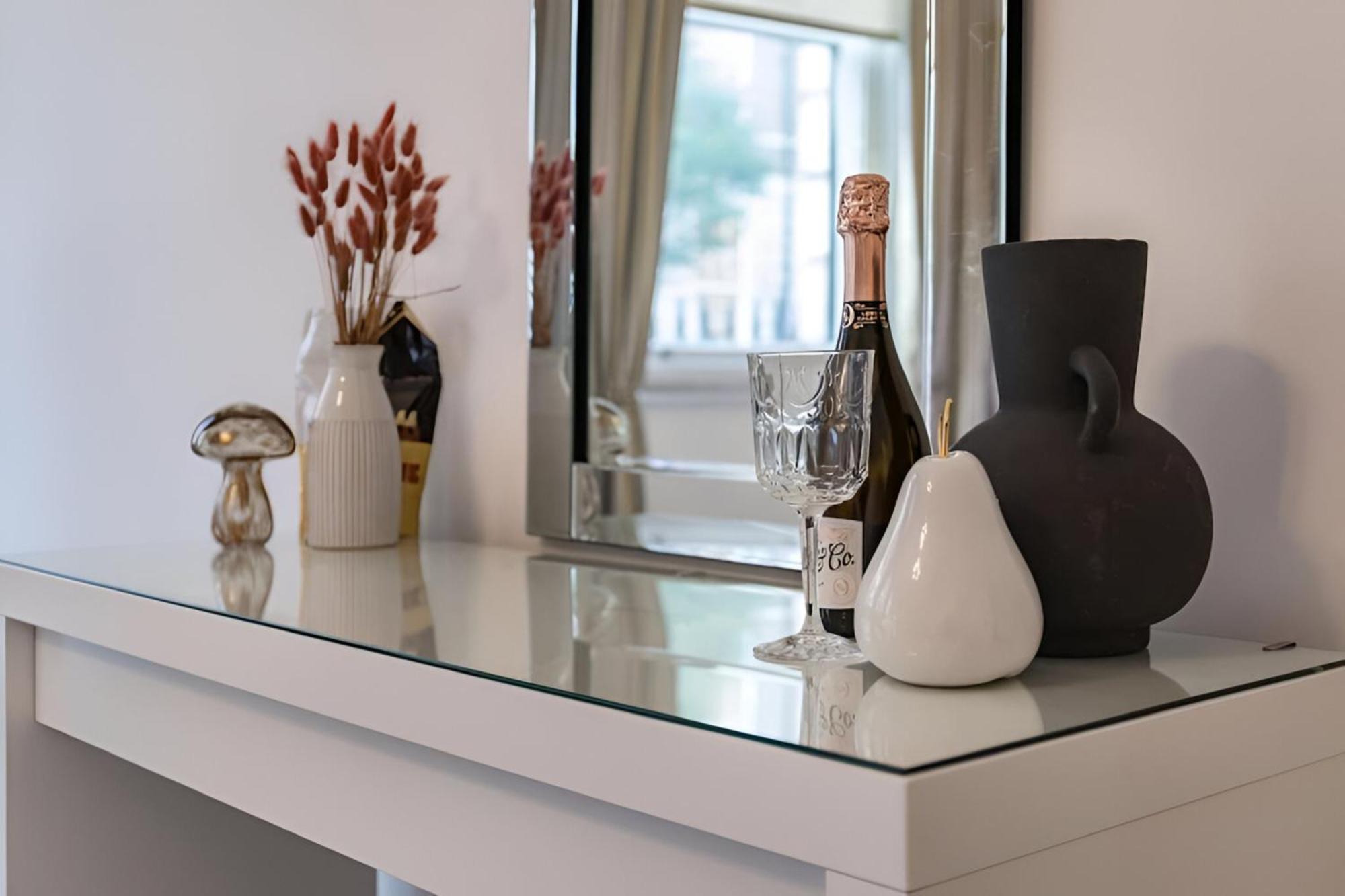 Luxury London 3 Bedroom Duplex With Pool Table - 4Hs Londres Exterior foto