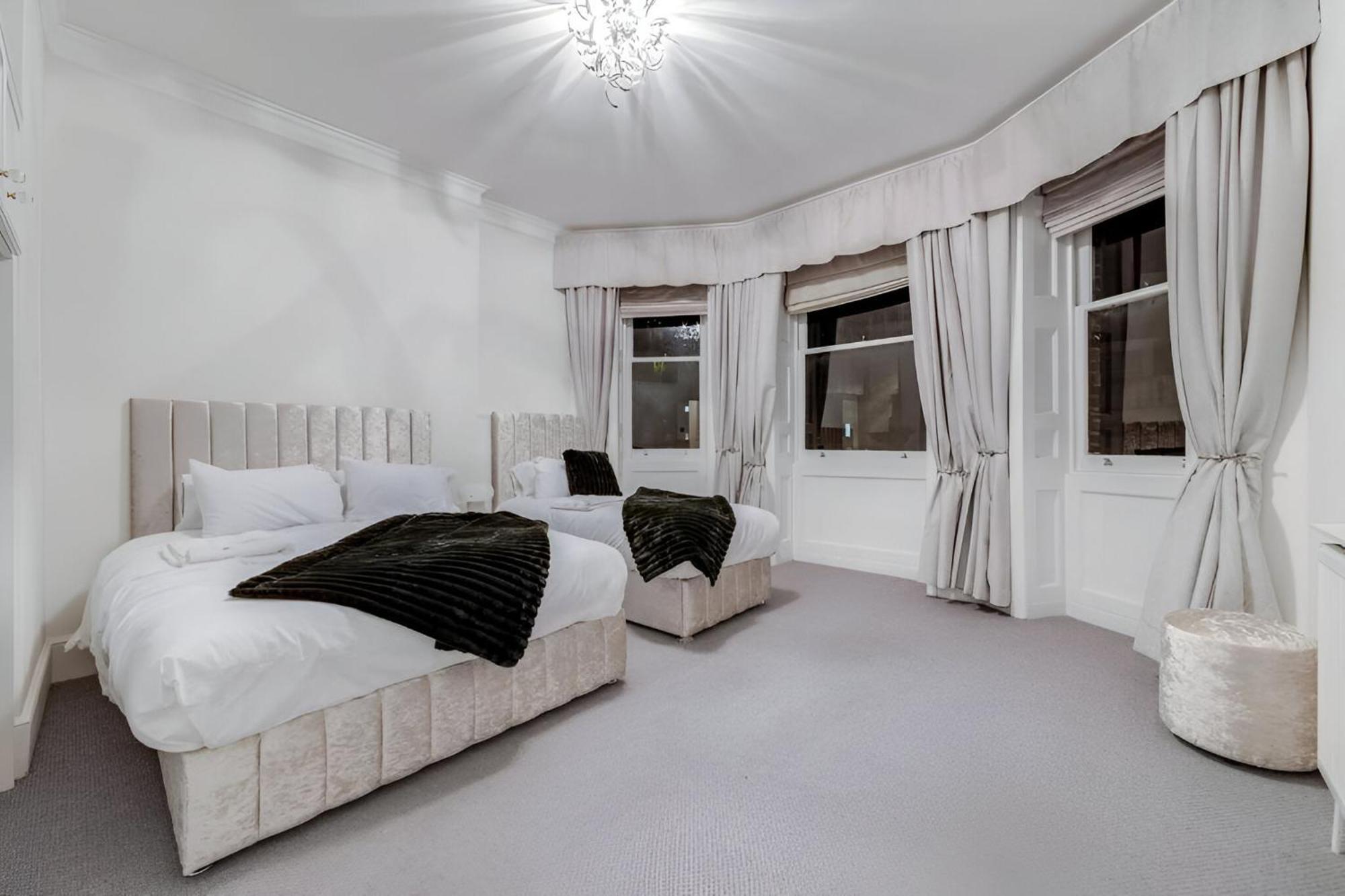 Luxury London 3 Bedroom Duplex With Pool Table - 4Hs Londres Exterior foto