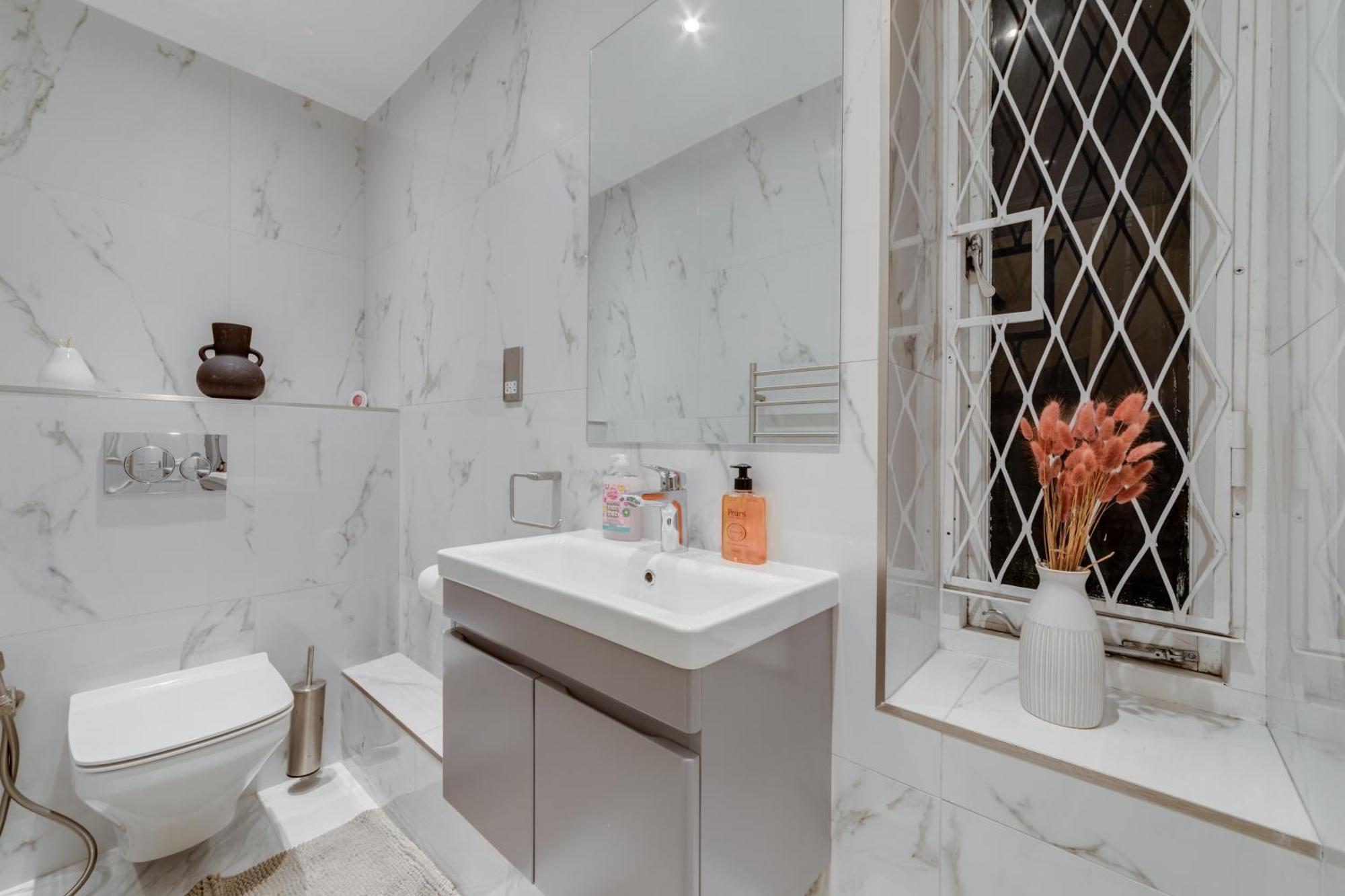 Luxury London 3 Bedroom Duplex With Pool Table - 4Hs Londres Exterior foto